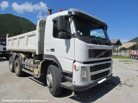 Camion Ptac T Benne Basculante De Chantier Et Tp Bi Benne Volvo