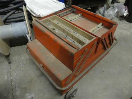 Servante atelier caisse à outils Facom chariot roulettes vintage 