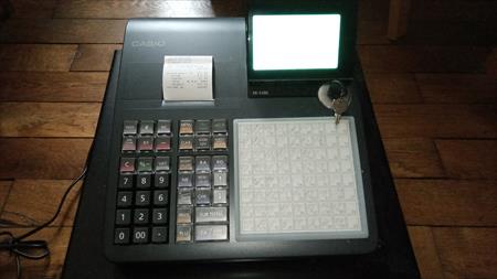 Caisse enregistreuse alphanumérique grand tiroir CASIO - SE-S100MB-BK