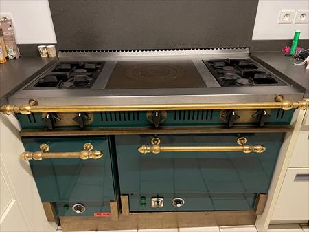 Piano de cuisson professionnel à four gaz & 4F + PCF – SOLYMAC occasion -  VENDU
