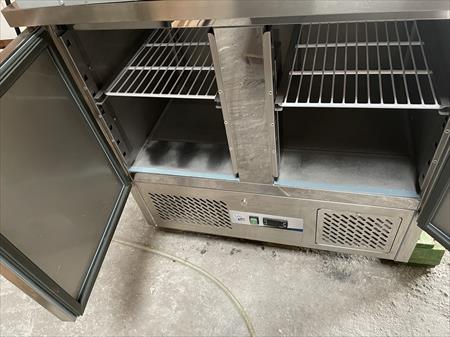 Costway frigo 123 l avec congélateur-réfrigérateur, frigo silencieux avec 7  réglages de température et compresseur efficace, réfrigérateur compact avec  porte réversible, 53 x 52,5 x 83 cm (blanc) - Conforama