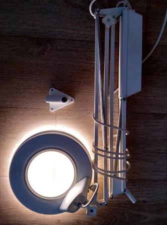 LAMPE LOUPE MURALE 5 DIOPTRIES AFMA 80 33610 Cestas Gironde LAMPE LOUPE MURALE 5 DIOPTRIES AFMA 80 33610 Cestas Gironde
